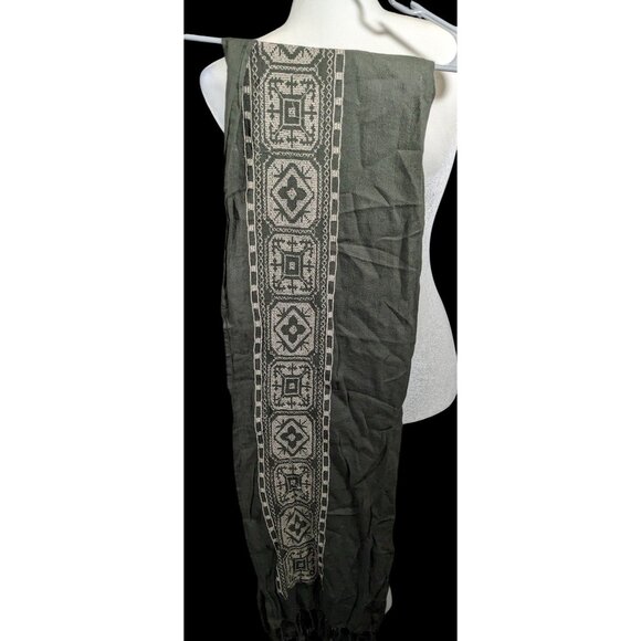 Etched Floral Oblong Scarf | Talbots Vintage Green And White Floral Embroidered Scarf